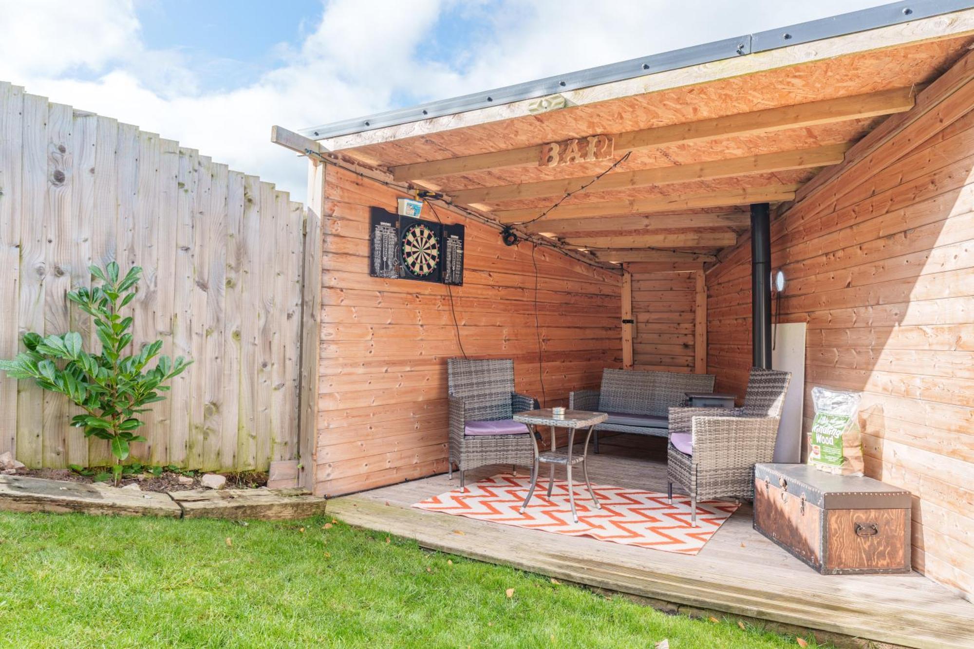Offa'S Lodge Family Home Quiet Area With Sea Views Prestatyn Eksteriør bilde